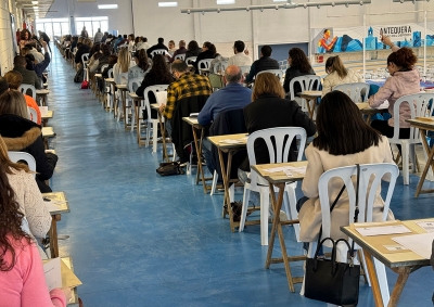 INFORMACIÓN DE SERVICIO PÚBLICO: El Centro de Atletismo acoge hoy viernes la primera prueba selectiva de la oposición libre para la provisión de 9 plazas de administrativo en el Ayuntamiento