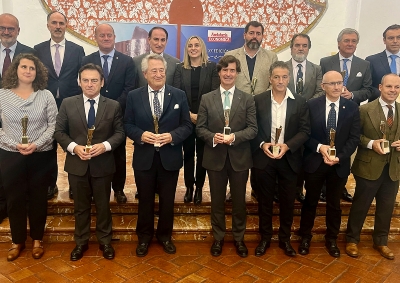 El alcalde Manolo Barón asiste al acto de entrega de los XX Premios que concede la revista Andalucía Económica a los empresarios más destacados de Andalucía