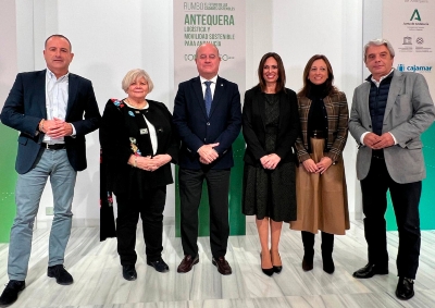 El alcalde Manolo Barón participa en el foro de debates del diario SUR dedicado hoy a nuestra ciudad con el futuro asociado al Puerto Seco como horizonte