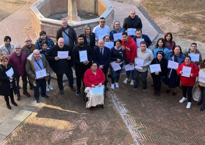 El Ayuntamiento de Antequera entrega los primeros 43 diplomas del programa EPES que ya cuenta con un 50% de inserción laboral entre sus participantes
