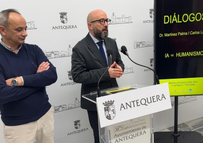 El Área de Cultura impulsa 'Diálogos', un nuevo ciclo de encuentros sobre temas de actualidad en la Biblioteca de San Zoilo