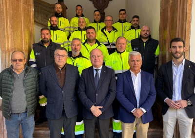 Aguas del Torcal incorpora 13 nuevos operarios a su plantilla: 6 fontaneros y 7 operarios de limpieza