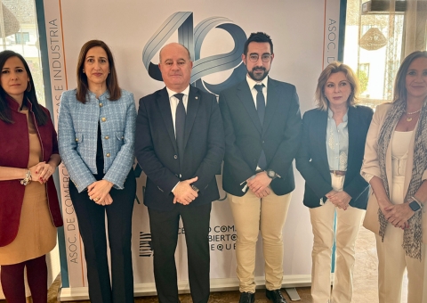 El alcalde Manolo Barón acompaña a ACIA en el homenaje por su 40 aniversario destacando la importancia del asociacionismo empresar...