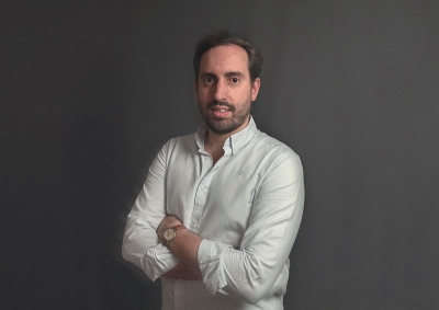 Alejandro Naranjo Campos será el autor del cartel anunciador de la Real Feria de Agosto de Antequera 2025