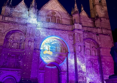 Hoy arranca en Antequera una nueva edición del Antequera Light Fest: dos noches para dar la vuelta al mundo a la velocidad de la l...