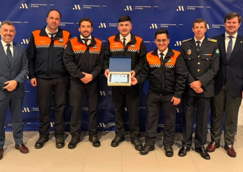 La Agrupación Local de Protección Civil de Antequera recibe un reconocimiento provincial por sus 40 años de labor y servicio a la ...