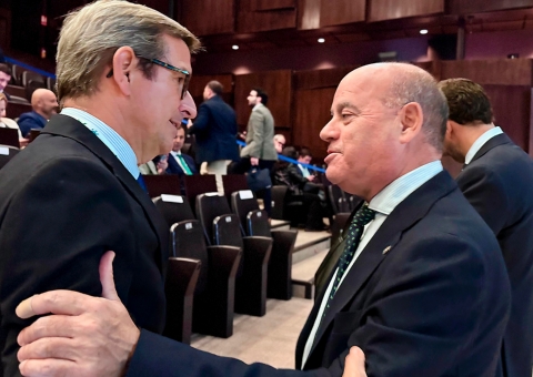 El alcalde Manolo Barón participa en el III Encuentro de Alto Nivel de los Municipios de la Red Ciudades Industriales celebrado es...