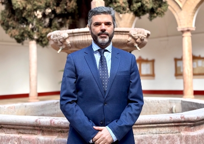 El Pleno de Antequera propondrá el nombramiento de Rafael Carmona Campos como representante municipal en el Patronato de la Fundación Bancaria Unicaja