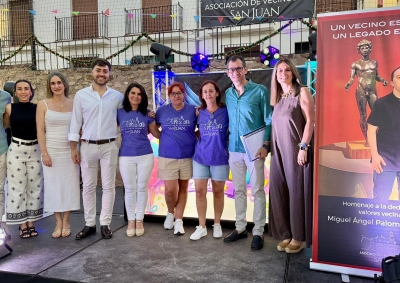 Alberto Arana pregona las fiestas del Barrio de San Juan con un emotivo homenaje a sus vecinos y a Miguel Ángel Palomino