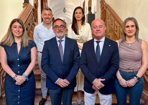 Althenia, filial medioambiental del Grupo Sando, elige Antequera para implantar la mayor planta de reciclaje textil posconsumo de ...