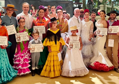 Martina Daza, Carla Báez, María Rico, Cristian Padilla y Melania Tortosa, primeros premios del XI Concurso de Trajes de Flamenca y...