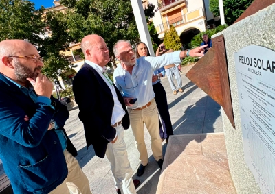 La plaza Fernández Viagas incorpora un reloj solar diseñado por Antonio Madrona con el respaldo del Ayuntamiento