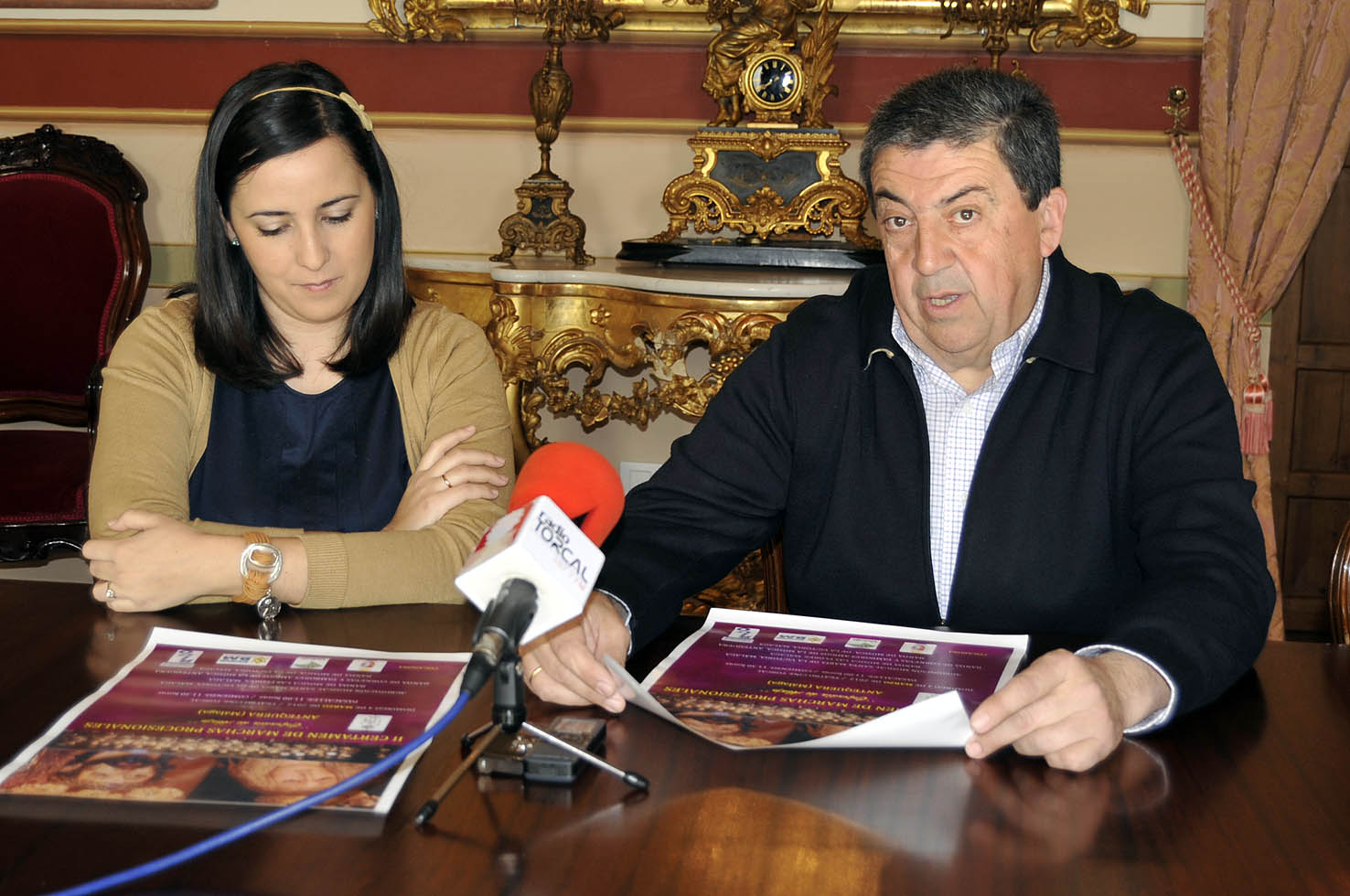 La teniente de alcalde Ana Cebrián y el hermano mayor de la Archicofradía de la Paz, Santiago Talavera, durante la rueda de prensa...