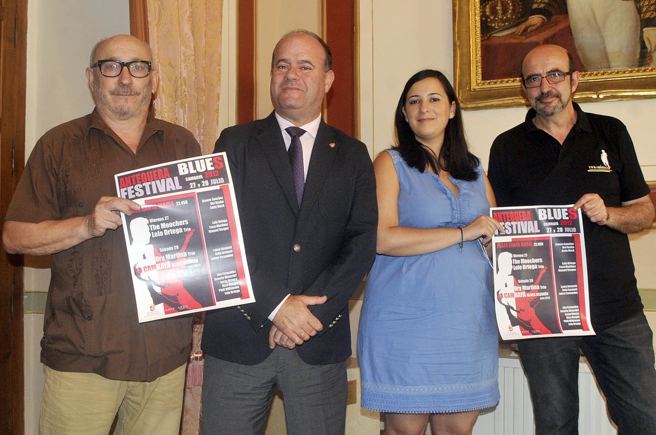 Antonio Blanco, el alcalde Manolo Barón, la teniente de alcalde Ana Cebrián y Antonio Navarro durante la presentación del Antequer...