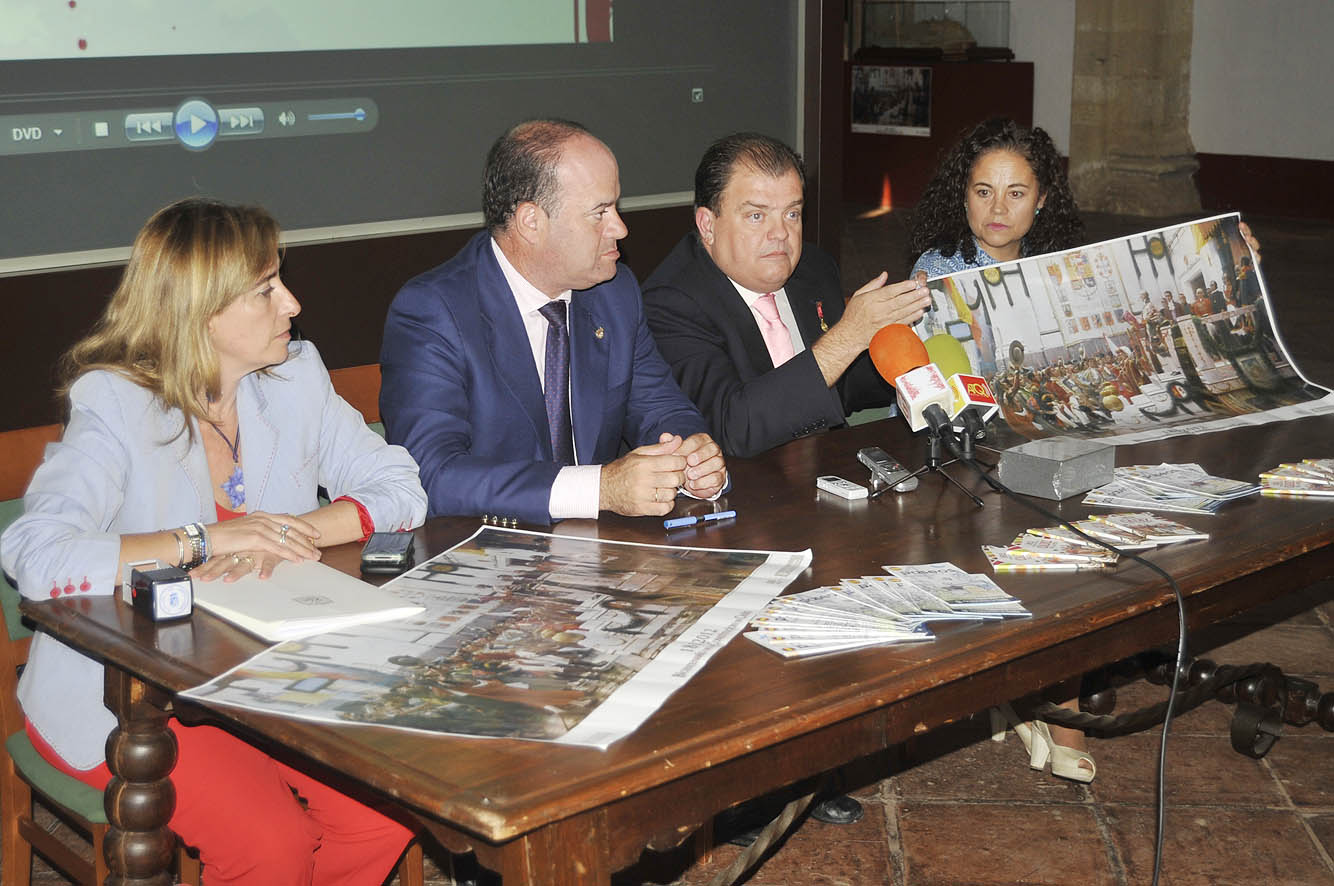 La teniente de alcalde Belén Jiménez, el alcalde Manolo Barón, el teniente de alcaldesa gaditano Antonio Castillo y la presidenta ...