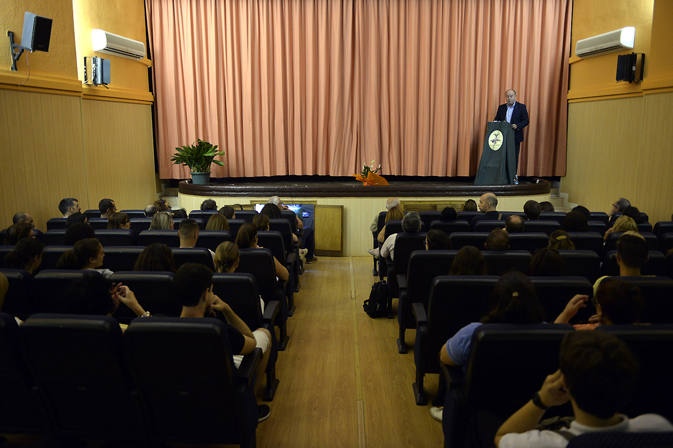 Encuentro de cuatro institutos históricos en Antequera, con el Pedro  Espinosa como anfitrión - El Sol de Antequera